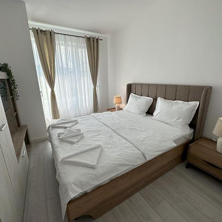 Elisio - Maple House Leilighet Ghimbav Eksteriør bilde